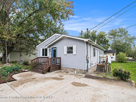 2nd image of 307 Woodworth St