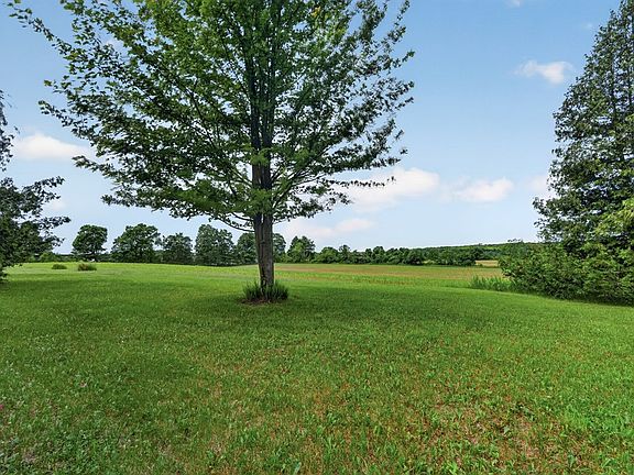 4th image of 8447 County Road F