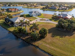 16219 Cayman Ln, Punta Gorda, FL 33955