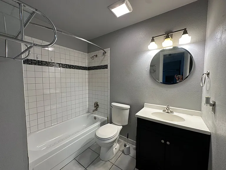 5542 Cypress St — Photo 12
