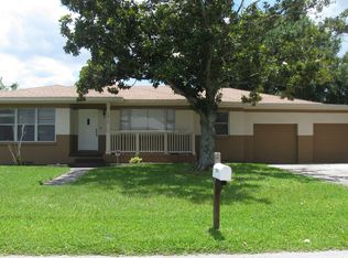 2916 W Douglas St, Tampa, FL 33607