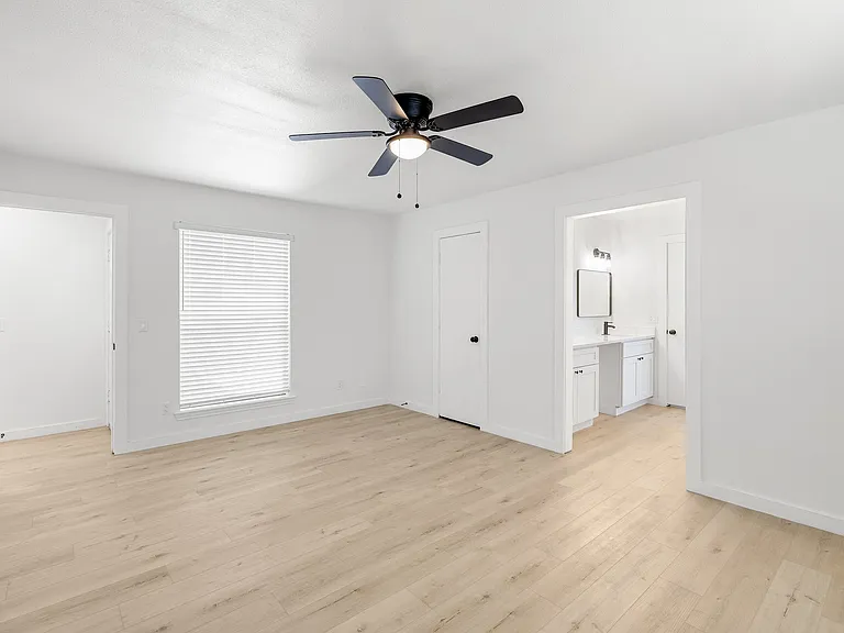 3352 Lanarc Dr — Photo 24