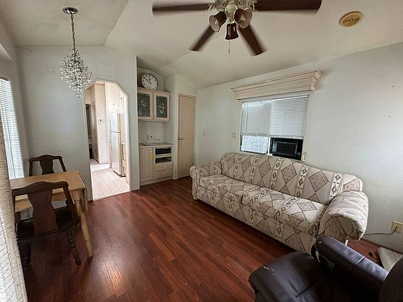 5th image of 10442 N Frontage Rd #433