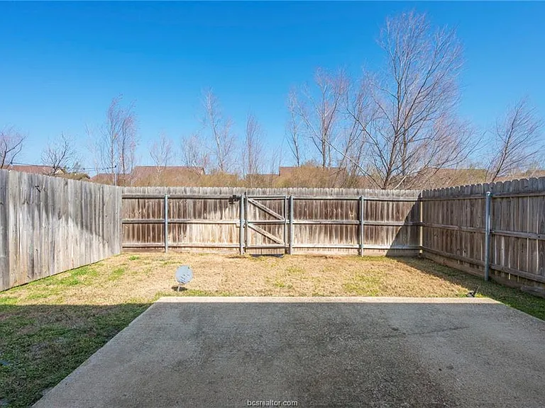 3303 Airborne Ave — Photo 21