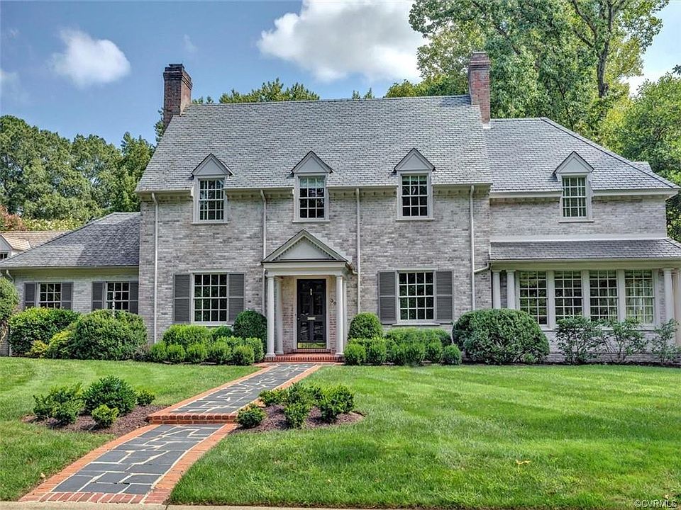 1st image of 305 Saint Davids Ln