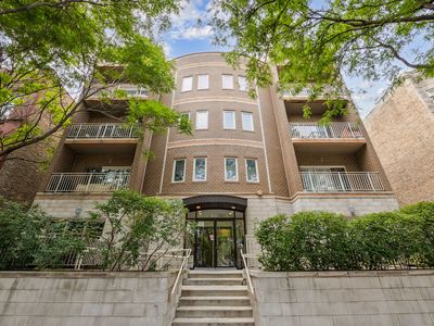 1928 N Kedzie Ave APT 306, Chicago, IL, 60647