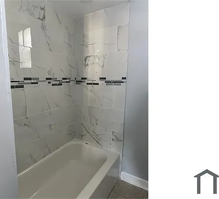 2 bed, 900 sqft, $1,700 — Photo 2