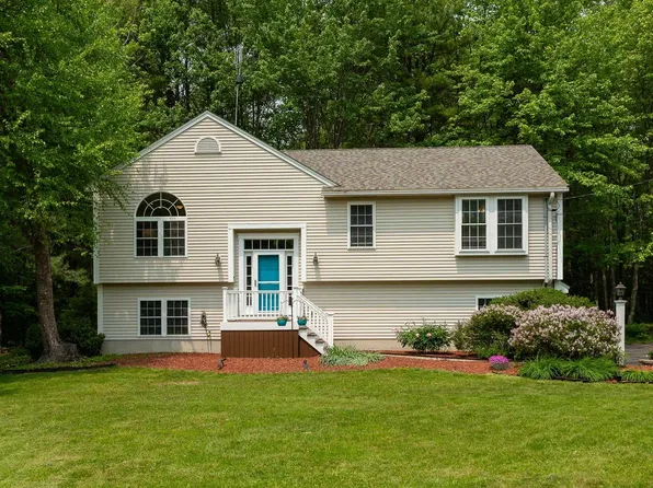 8 Turner Lane, Berwick, ME 03901