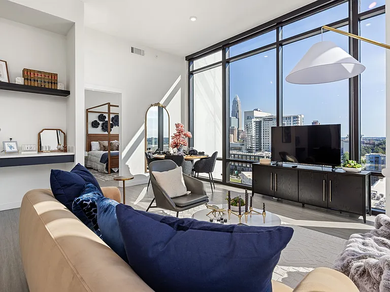 Overlook at Radius Dilworth — Photo 11
