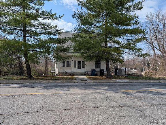 3rd image of 1252 State St