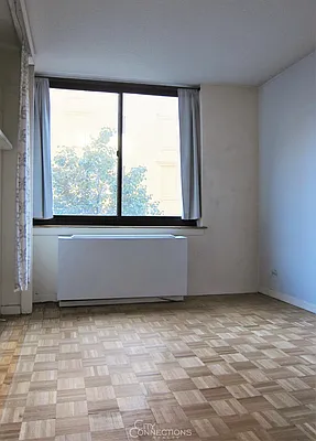 Rented by City Connections Realty | media 32