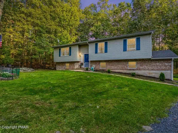 3212 Foxdale Ter, East Stroudsburg, PA 18301