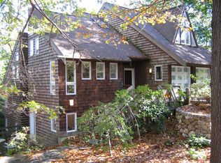 6 Warren St, Lexington, MA 02421