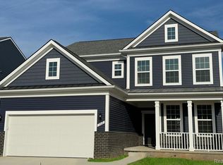 842 Ford Mill Dr, Saline, MI 48176