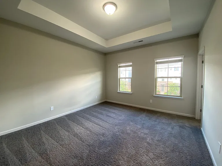 9436 Ainslie Downs St — Photo 34