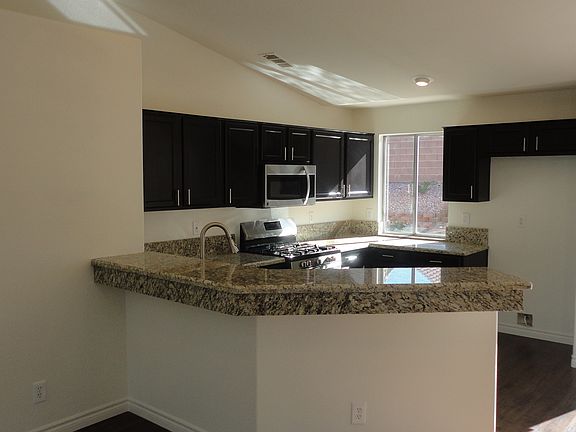 5th image of 1812 Montvale Ct