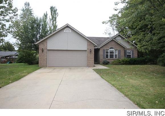 1st image of 1437 Willoughby Dr