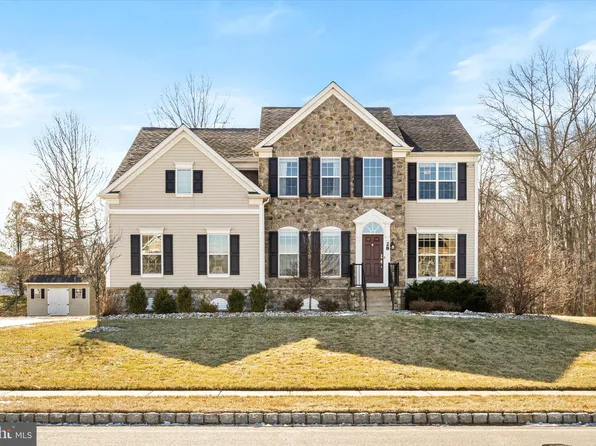 28 Endeavor Blvd, East Windsor, NJ 08520
