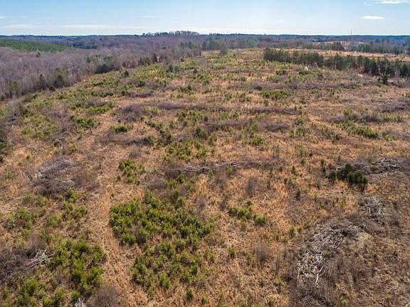 4th image of 1576 Greenville Hwy