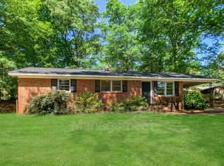 31 Flower Dr, Greenville, SC 29605