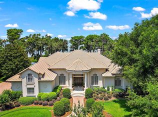 1710 Peninsula Dr, Tavares, FL 32778