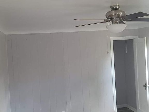 4th image of 265 Castlewood Ave
