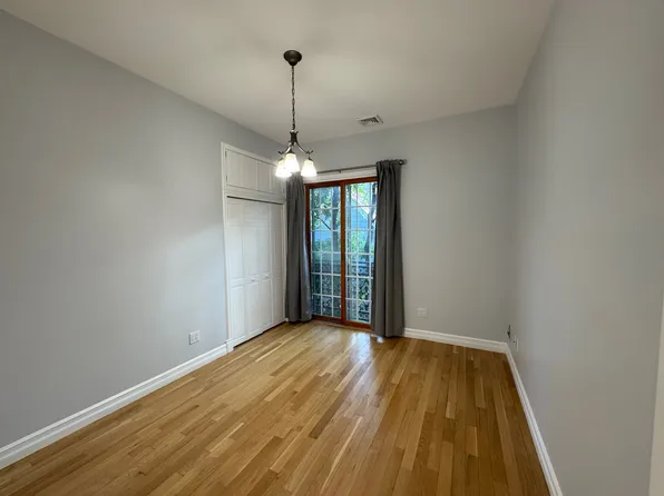 315 Park Avenue image 12 of 17