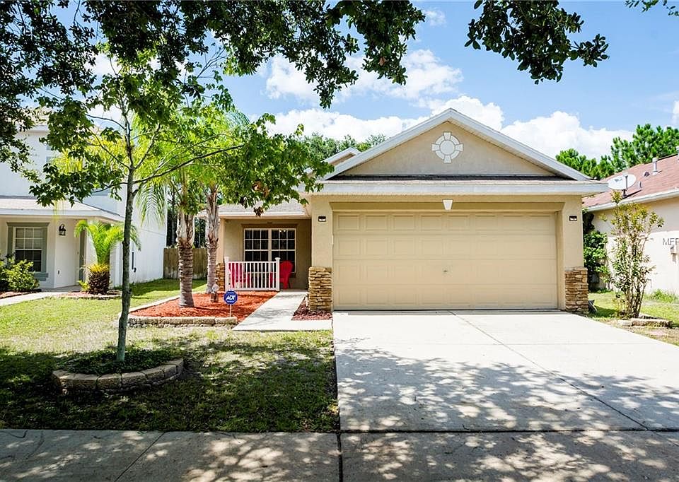 1st image of 7463 Oxford Garden Cir