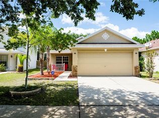 7463 Oxford Garden Cir, Apollo Beach, FL 33572