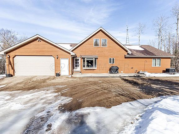 4th image of 37388 Sunset Dr