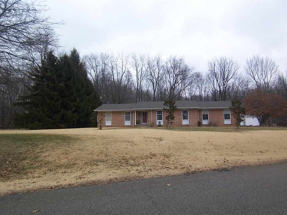 1st image of 304 E Zimmerman Dr