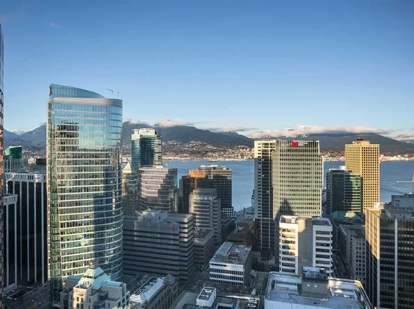 667 Howe St #3202, Vancouver, BC V6C 0B5