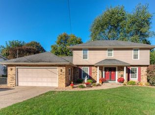 1126 22nd St, West Des Moines, IA 50265