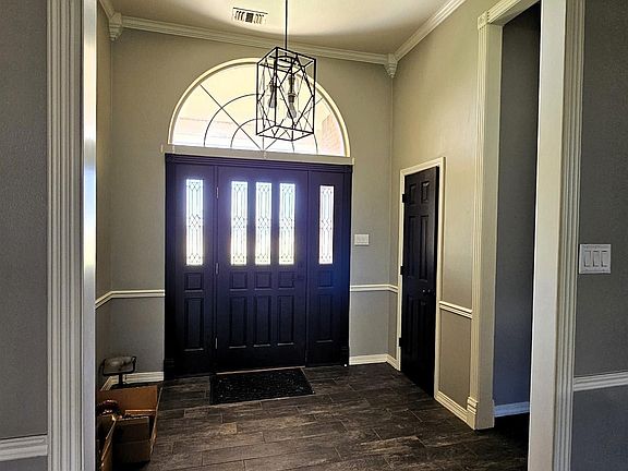 3rd image of 332 Rodeo Dr