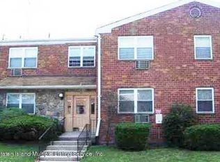 10 Bay Ter APT 1F, Staten Island, NY 10306