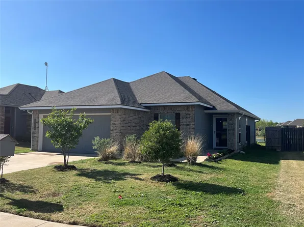 3920 S Fork Ranch Rd, Waco, TX 76705