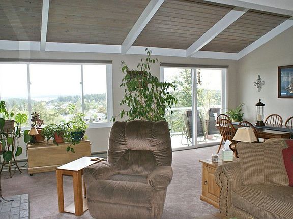 4th image of 470 Hillcrest Place 2 #2