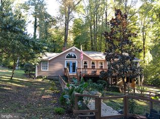 6021 Fir Rd, Saint Leonard, MD 20685