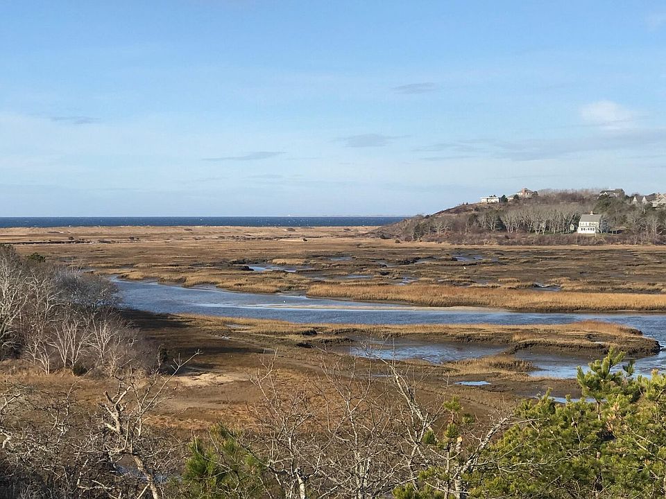 1st image of 6 River View Rd