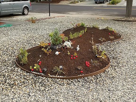 3rd image of 100 Carlsbad Cir