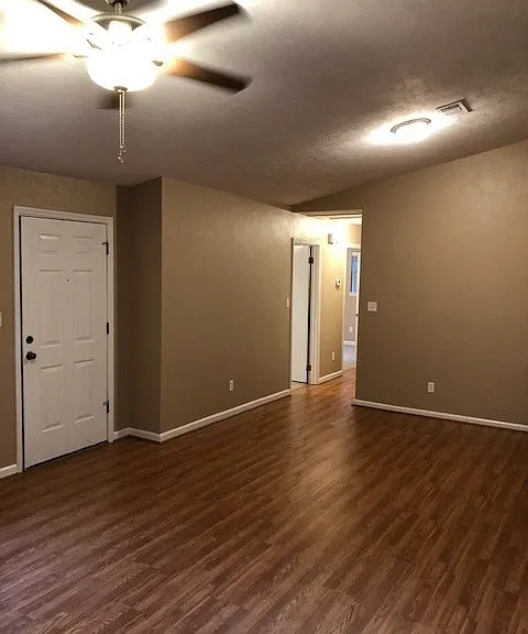 3744 Longchamp Cir — Photo 10