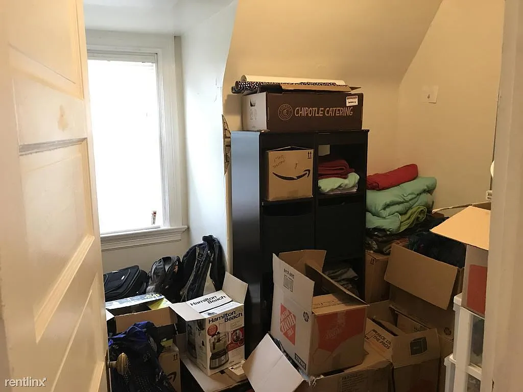 417 S Winebiddle St APT 3 photo 1