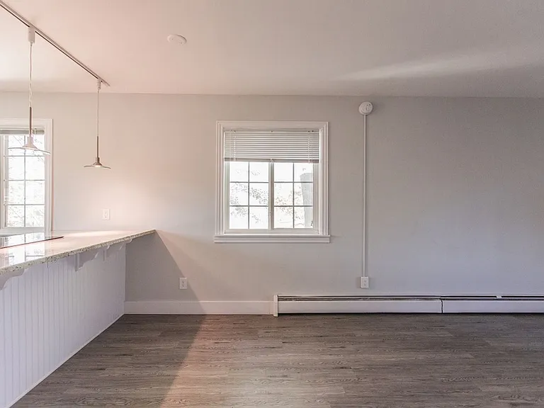 2401 Walnut St #6 — Photo 14