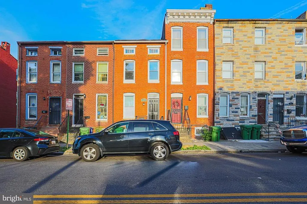 10 S Carey St — Photo 4