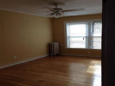 3rd image of 6849 S Crandon Ave APT 2