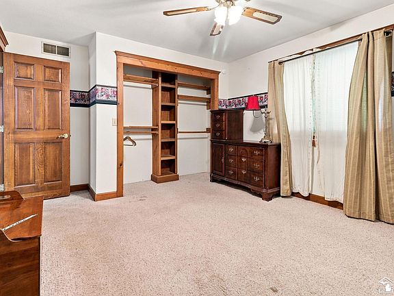 4th image of 2242 Carleton West Rd