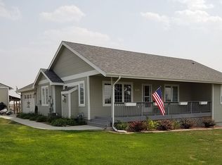 6701 Troyer Dr, Cheyenne, WY 82007