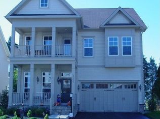 23229 Hales Trace Dr, Ashburn, VA 20148
