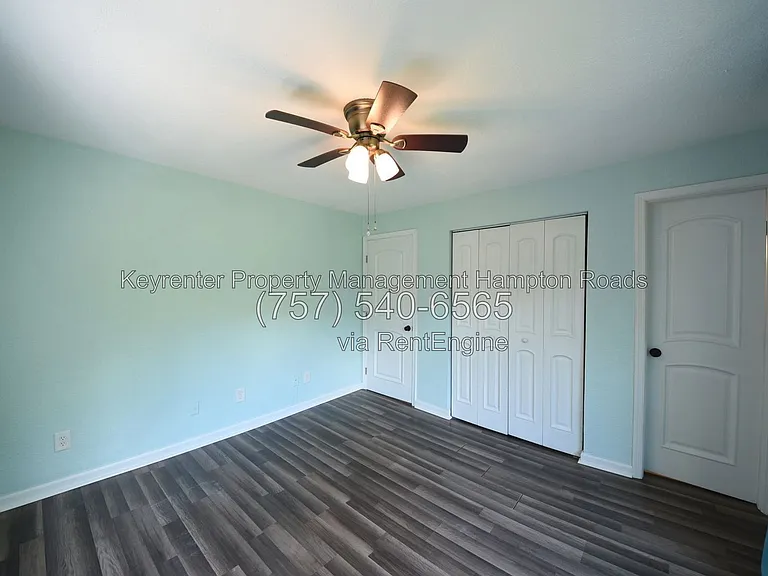 9716 7th Bay St #301 — Photo 18