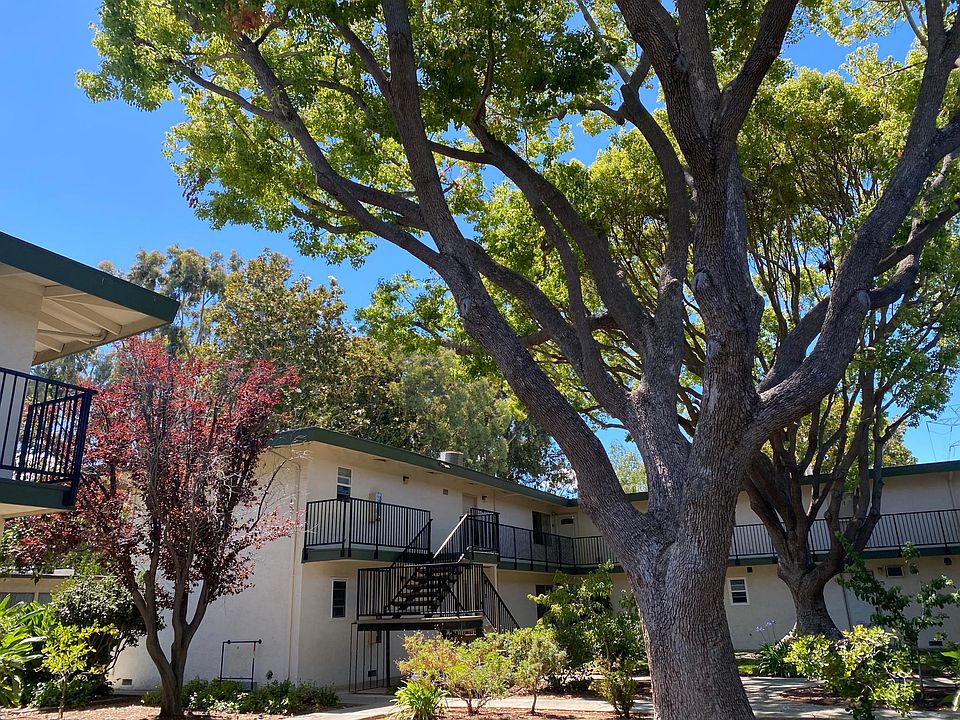 1st image of 14225 Lora Dr APT 78